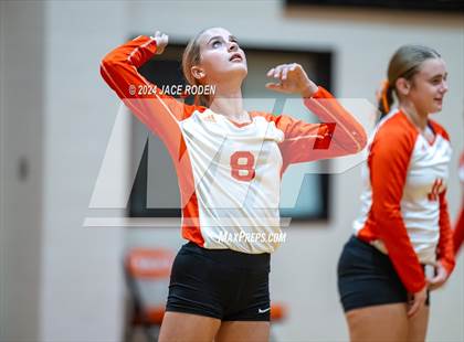 Thumbnail 1 in Kirbyville @ Orangefield photogallery.