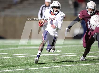 Thumbnail 3 in Boyd @ Plano photogallery.