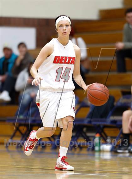 Thumbnail 1 in UWBCA All-Stars 4A vs 3A  photogallery.