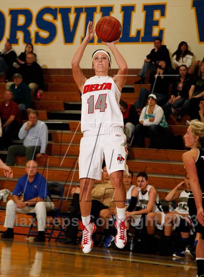 Thumbnail 2 in UWBCA All-Stars 4A vs 3A  photogallery.