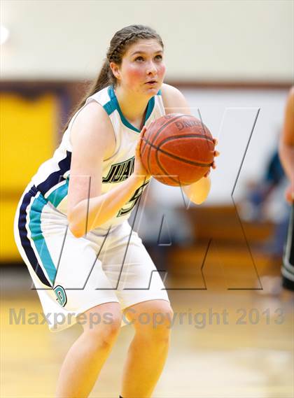 Thumbnail 3 in UWBCA All-Stars 4A vs 3A  photogallery.