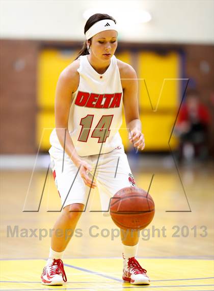 Thumbnail 2 in UWBCA All-Stars 4A vs 3A  photogallery.