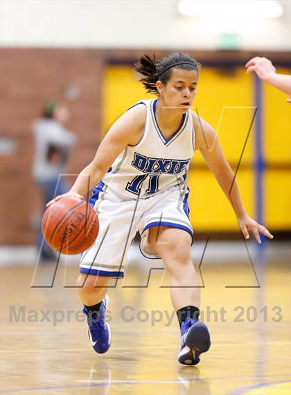 Thumbnail 1 in UWBCA All-Stars 4A vs 3A  photogallery.