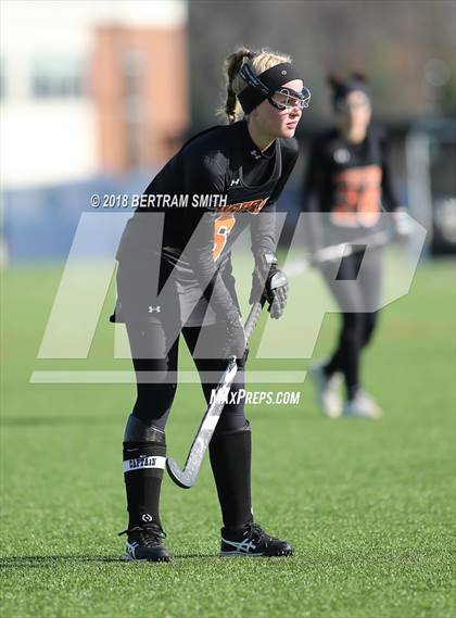 Thumbnail 3 in Mamaroneck vs. Maine-Endwell (NYSPHSAA Class A Semifinal) photogallery.