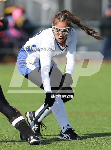 Thumbnail 1 in Mamaroneck vs. Maine-Endwell (NYSPHSAA Class A Semifinal) photogallery.