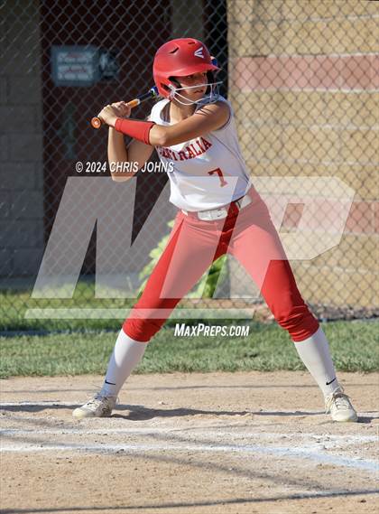 Thumbnail 1 in Centralia vs Waterloo (IHSA 3A Regional Semifinals) photogallery.
