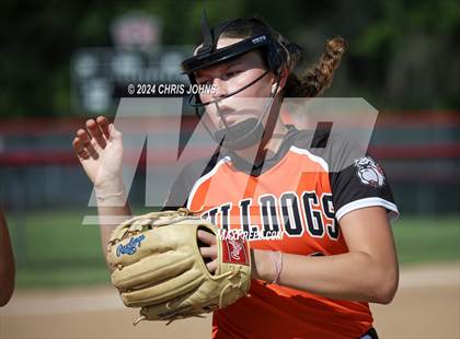 Thumbnail 2 in Centralia vs Waterloo (IHSA 3A Regional Semifinals) photogallery.