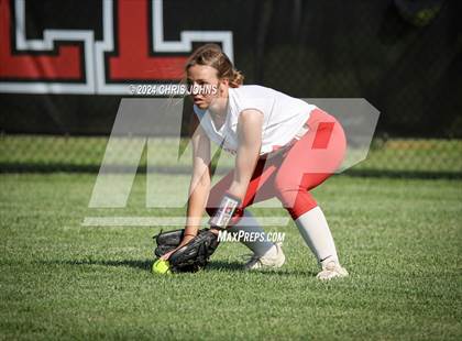 Thumbnail 1 in Centralia vs Waterloo (IHSA 3A Regional Semifinals) photogallery.