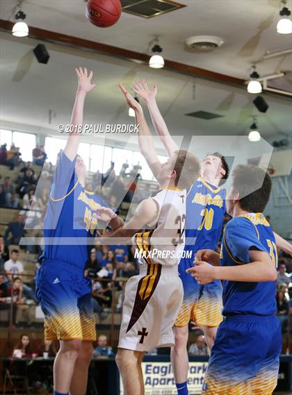 Thumbnail 3 in Johnsonburg vs. Elk County Catholic (District IX A Championship) photogallery.