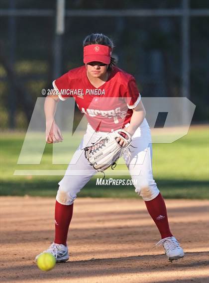 Thumbnail 3 in Orange Lutheran vs. Trabuco Hills (Laguna Hills Classic) photogallery.