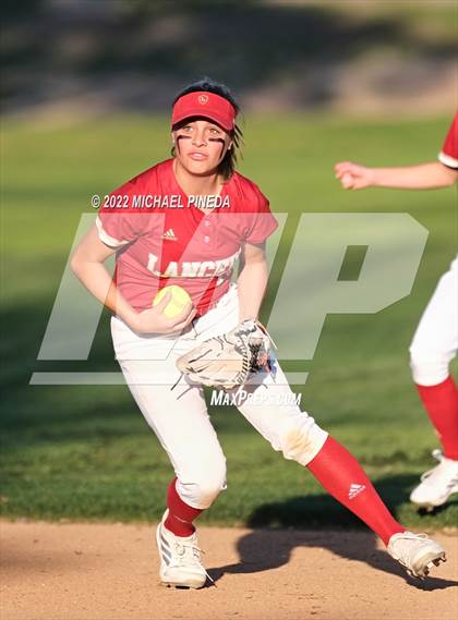 Thumbnail 2 in Orange Lutheran vs. Trabuco Hills (Laguna Hills Classic) photogallery.
