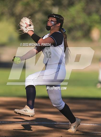Thumbnail 3 in Orange Lutheran vs. Trabuco Hills (Laguna Hills Classic) photogallery.