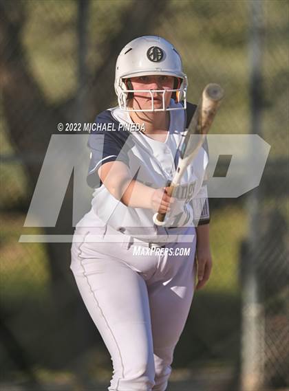Thumbnail 2 in Orange Lutheran vs. Trabuco Hills (Laguna Hills Classic) photogallery.