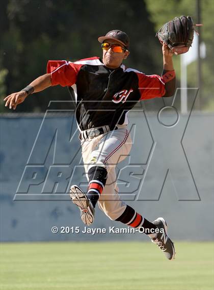 Thumbnail 1 in Hart vs. Saugus (D1 Semifinal) photogallery.