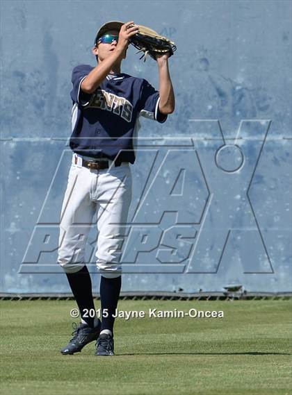 Thumbnail 3 in Hart vs. Saugus (D1 Semifinal) photogallery.