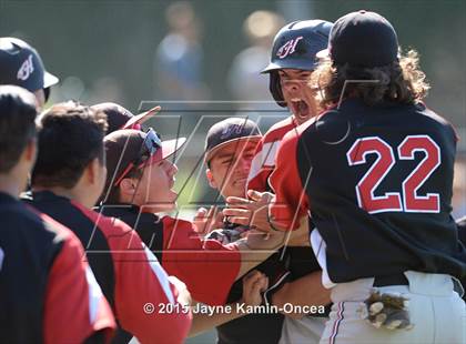 Thumbnail 1 in Hart vs. Saugus (D1 Semifinal) photogallery.