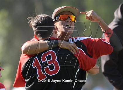 Thumbnail 1 in Hart vs. Saugus (D1 Semifinal) photogallery.