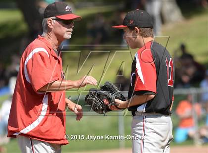 Thumbnail 2 in Hart vs. Saugus (D1 Semifinal) photogallery.