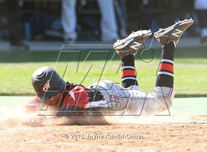 Thumbnail 3 in Hart vs. Saugus (D1 Semifinal) photogallery.