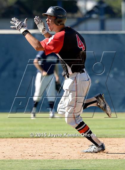 Thumbnail 3 in Hart vs. Saugus (D1 Semifinal) photogallery.