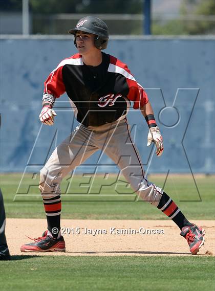 Thumbnail 3 in Hart vs. Saugus (D1 Semifinal) photogallery.