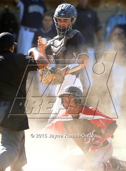 Thumbnail 2 in Hart vs. Saugus (D1 Semifinal) photogallery.