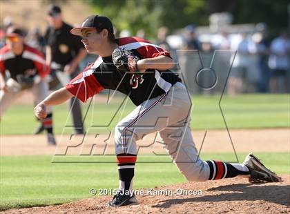 Thumbnail 1 in Hart vs. Saugus (D1 Semifinal) photogallery.