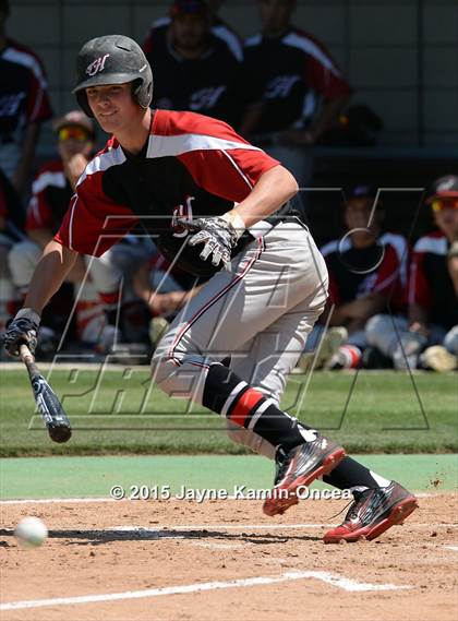 Thumbnail 2 in Hart vs. Saugus (D1 Semifinal) photogallery.