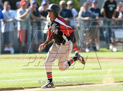 Thumbnail 1 in Hart vs. Saugus (D1 Semifinal) photogallery.