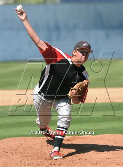 Thumbnail 3 in Hart vs. Saugus (D1 Semifinal) photogallery.