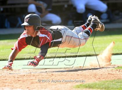 Thumbnail 1 in Hart vs. Saugus (D1 Semifinal) photogallery.