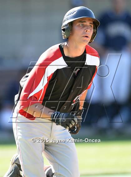 Thumbnail 2 in Hart vs. Saugus (D1 Semifinal) photogallery.