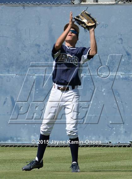 Thumbnail 2 in Hart vs. Saugus (D1 Semifinal) photogallery.