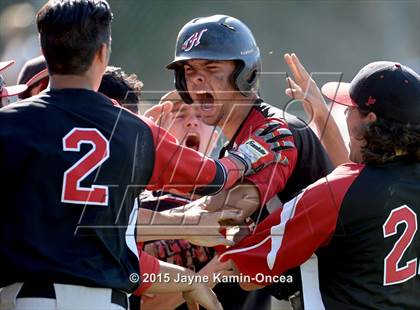 Thumbnail 1 in Hart vs. Saugus (D1 Semifinal) photogallery.