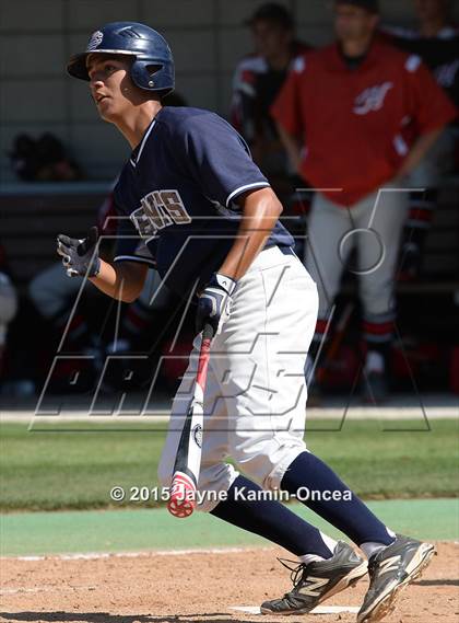 Thumbnail 3 in Hart vs. Saugus (D1 Semifinal) photogallery.