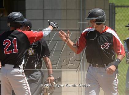 Thumbnail 2 in Hart vs. Saugus (D1 Semifinal) photogallery.