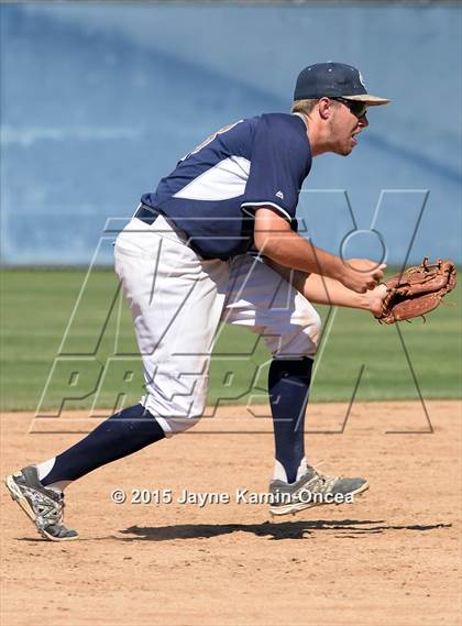 Thumbnail 2 in Hart vs. Saugus (D1 Semifinal) photogallery.