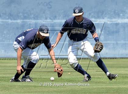 Thumbnail 1 in Hart vs. Saugus (D1 Semifinal) photogallery.