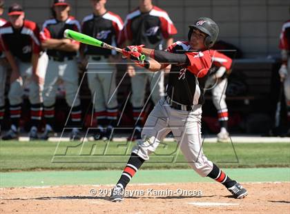 Thumbnail 1 in Hart vs. Saugus (D1 Semifinal) photogallery.