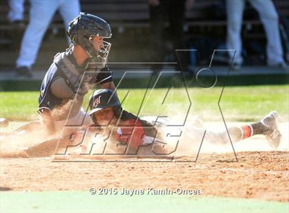 Thumbnail 2 in Hart vs. Saugus (D1 Semifinal) photogallery.