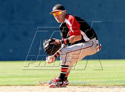 Thumbnail 1 in Hart vs. Saugus (D1 Semifinal) photogallery.