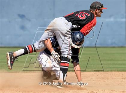 Thumbnail 1 in Hart vs. Saugus (D1 Semifinal) photogallery.