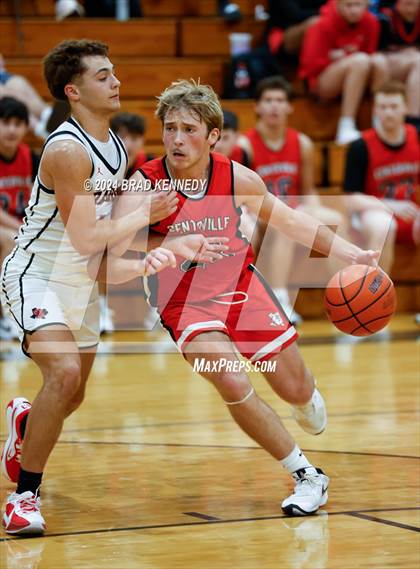 Thumbnail 2 in Centerville vs. Shelbyville photogallery.