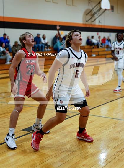 Thumbnail 1 in Centerville vs. Shelbyville photogallery.
