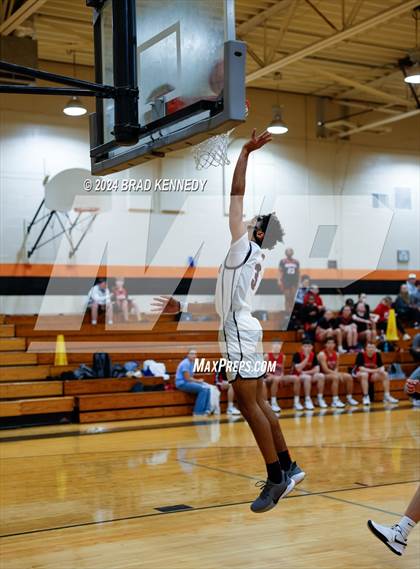 Thumbnail 3 in Centerville vs. Shelbyville photogallery.