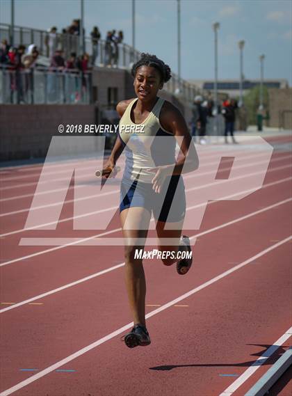Thumbnail 3 in Golden League CIF Finals (Girls 4 x 400 Relays) photogallery.