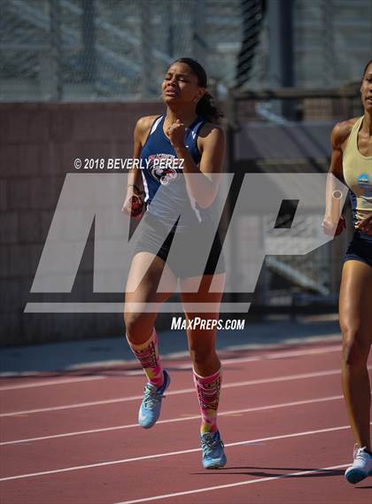 Thumbnail 2 in Golden League CIF Finals (Girls 4 x 400 Relays) photogallery.