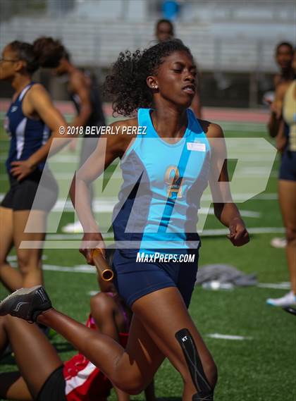 Thumbnail 3 in Golden League CIF Finals (Girls 4 x 400 Relays) photogallery.