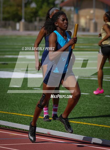 Thumbnail 3 in Golden League CIF Finals (Girls 4 x 400 Relays) photogallery.