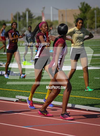 Thumbnail 2 in Golden League CIF Finals (Girls 4 x 400 Relays) photogallery.